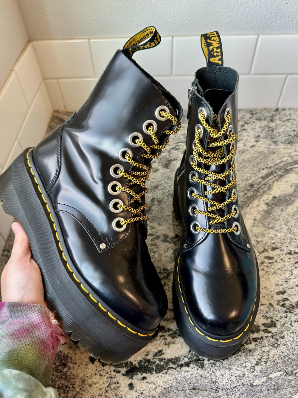 Dr. Martens Jadon Max Buttero Leather Platform Boot. L 7. EUC.
